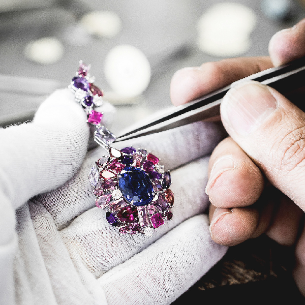 Sparkling Elegance Jewelry Repair and Restoration: Renewing the Beauty of Timeless Treasures